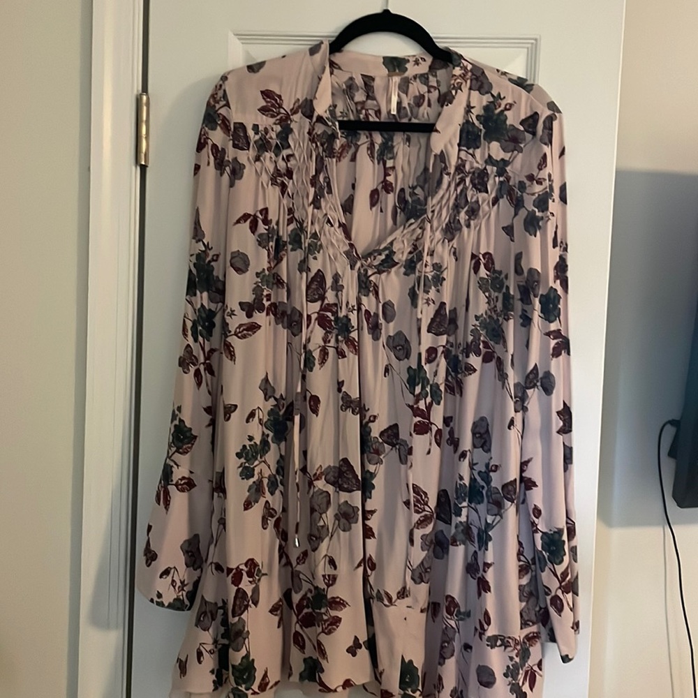 Free people floral tunic size large